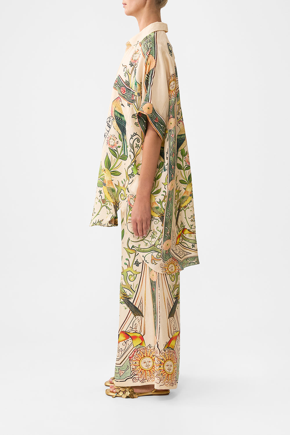 The CAMILLA BUTTON EMBELLISHED PONTE PANT OTTOMAN ELEGANCE in our  print.