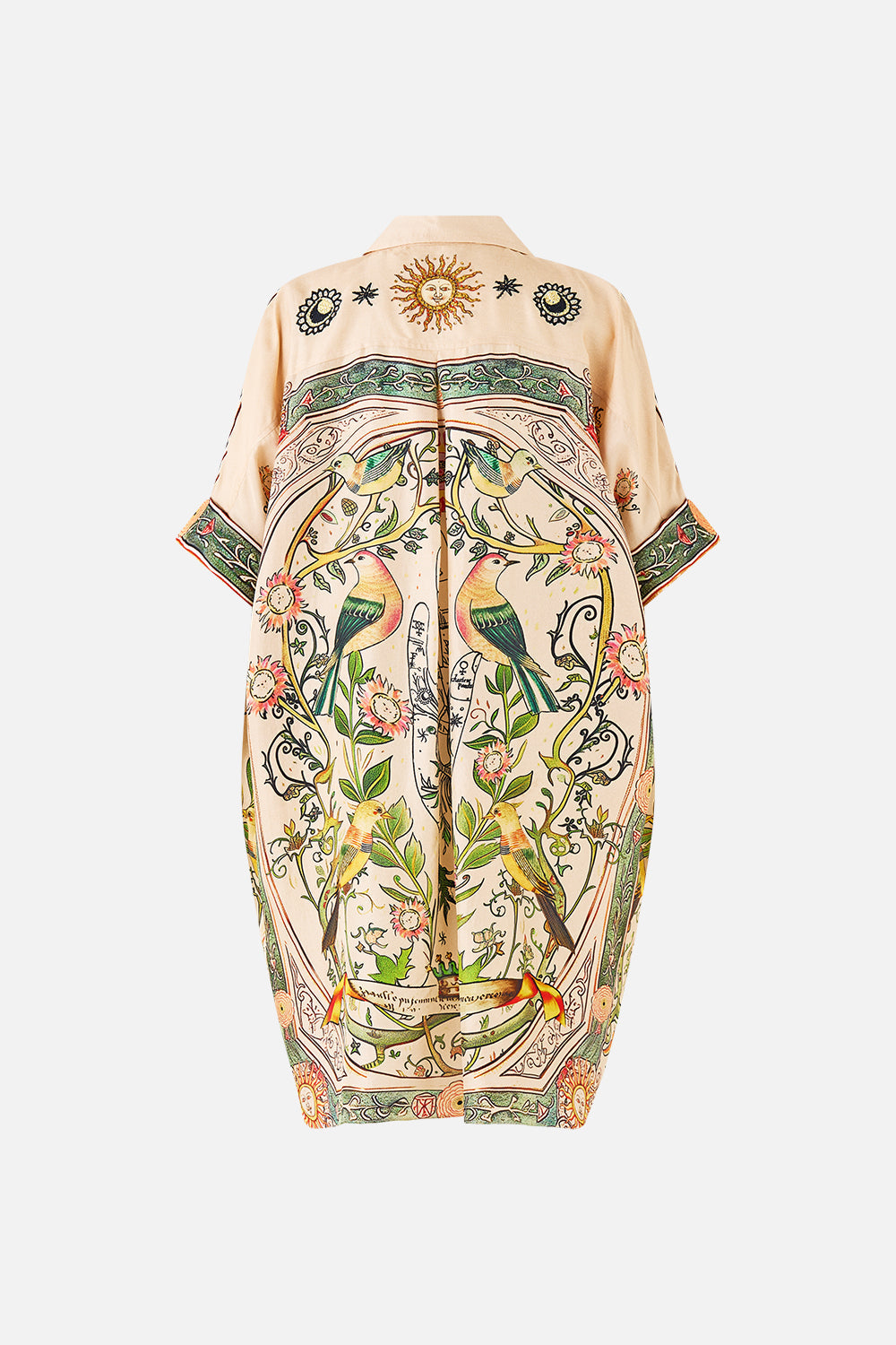 The CAMILLA LONG SLEEVE OVERSIZED SHIRT MAGIC CARPET RIDE in our  print.