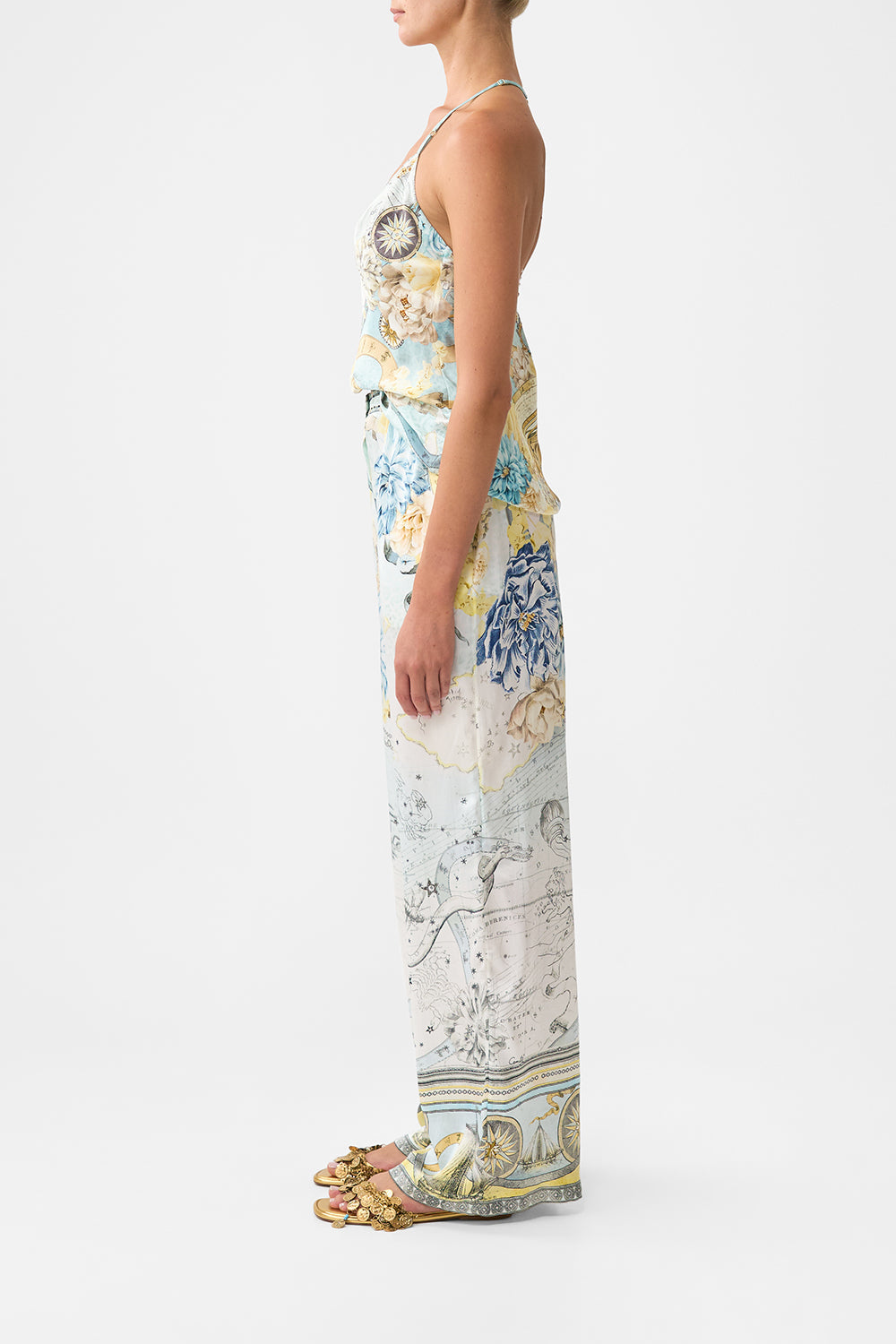 The CAMILLA BAGGY LONG WALK SHORT WITH ELASTIC WAIST HOUSE OF HOROSCOPES in our  print.
