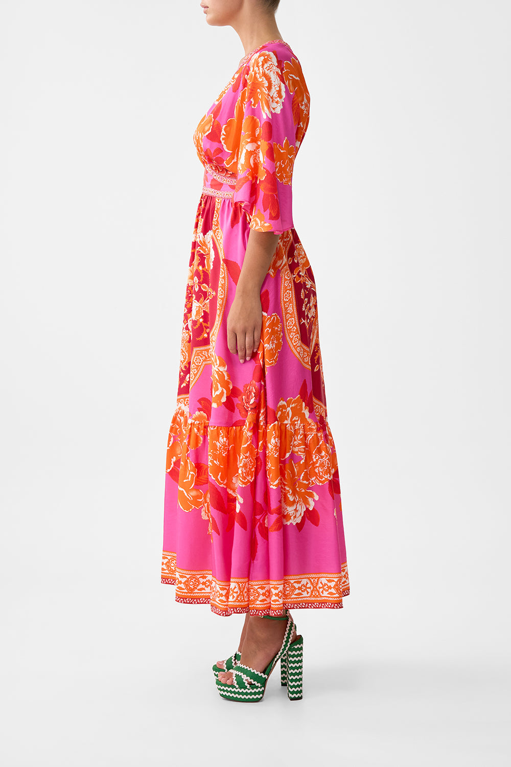 WAISTED DRESS WITH HEM RUFFLE TILES OF TÜRKIYE