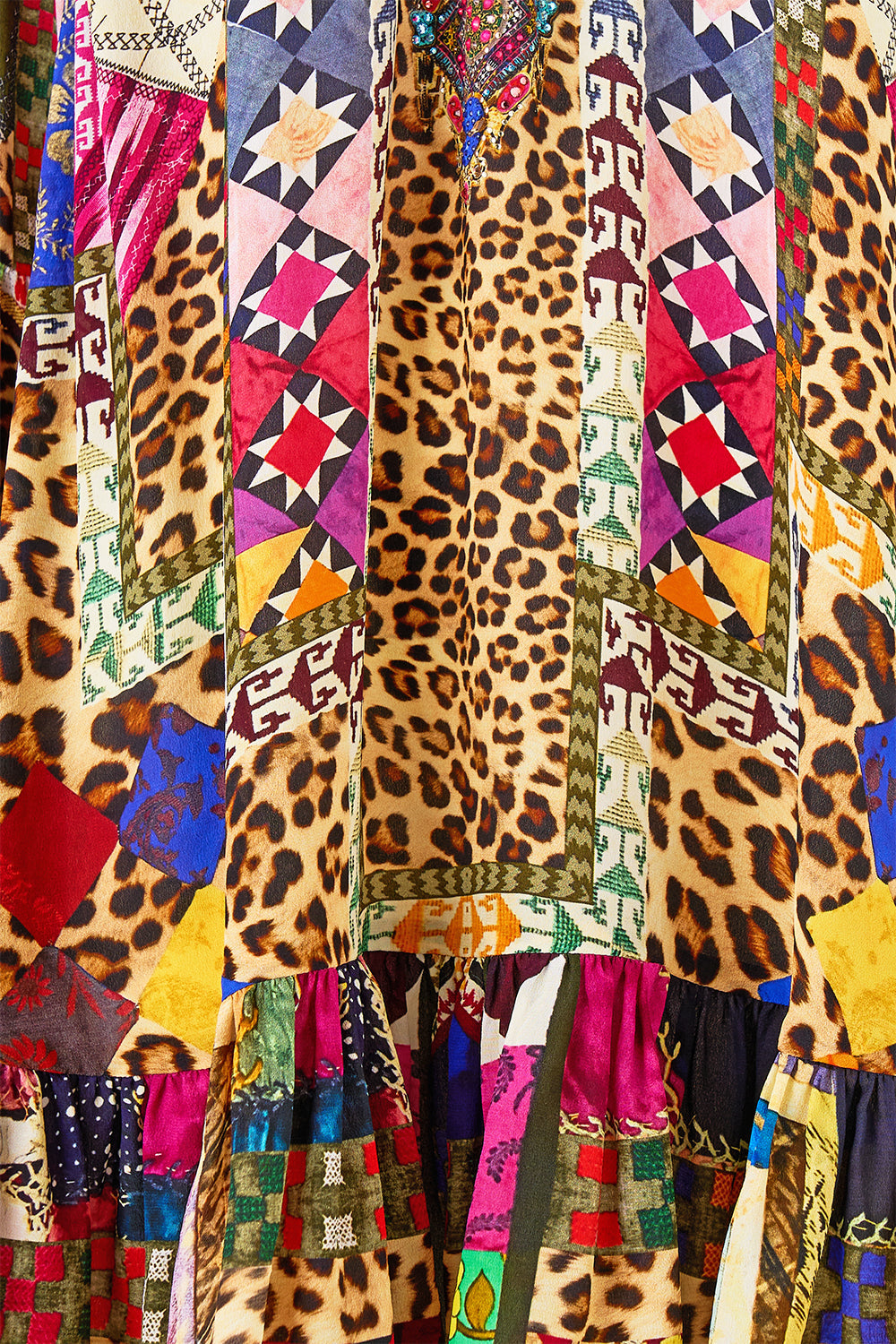 The CAMILLA KNOTTED SCARF TOP ILLUSTRATION NATION in our  print.