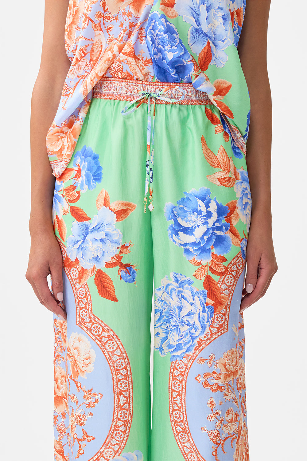 The CAMILLA OPEN FRONT CARDI CAPE FELINE FOLKLORE in our  print.