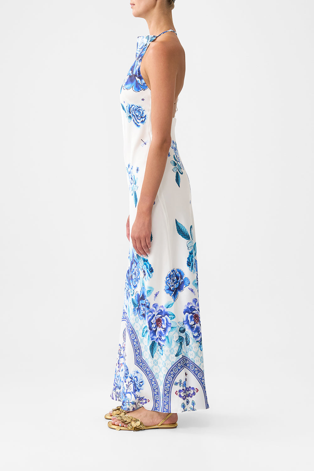 The CAMILLA LOUNGE PANT MY LUCKY STARS in our  print.