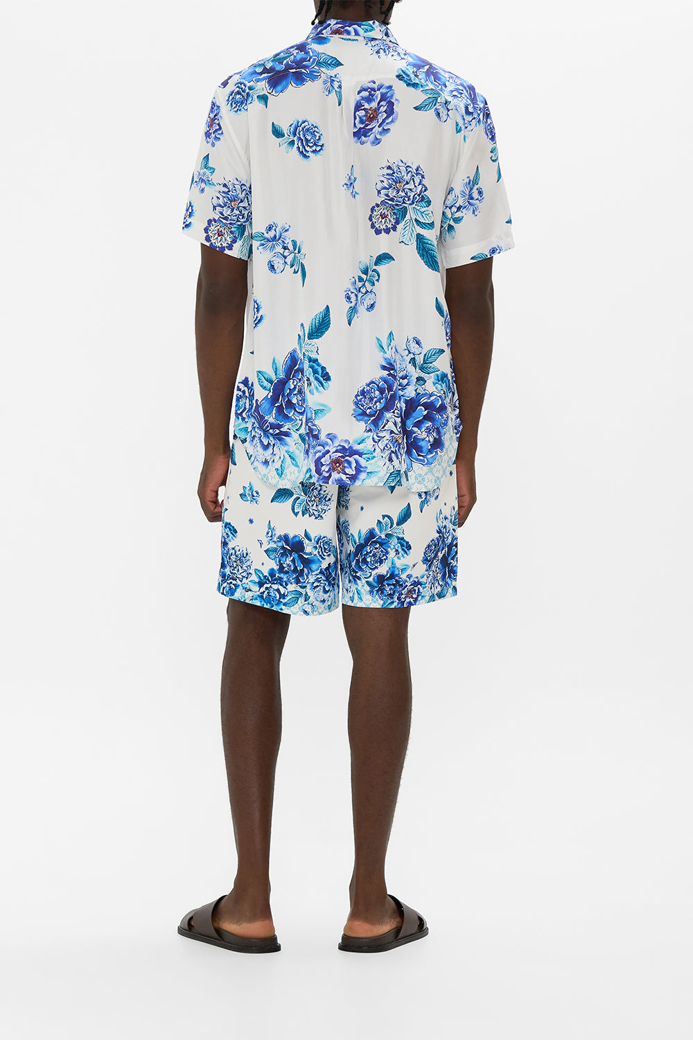 MID LENGTH TRAIL SHORT WITH FIXED WAIST A CERAMIC GARDEN