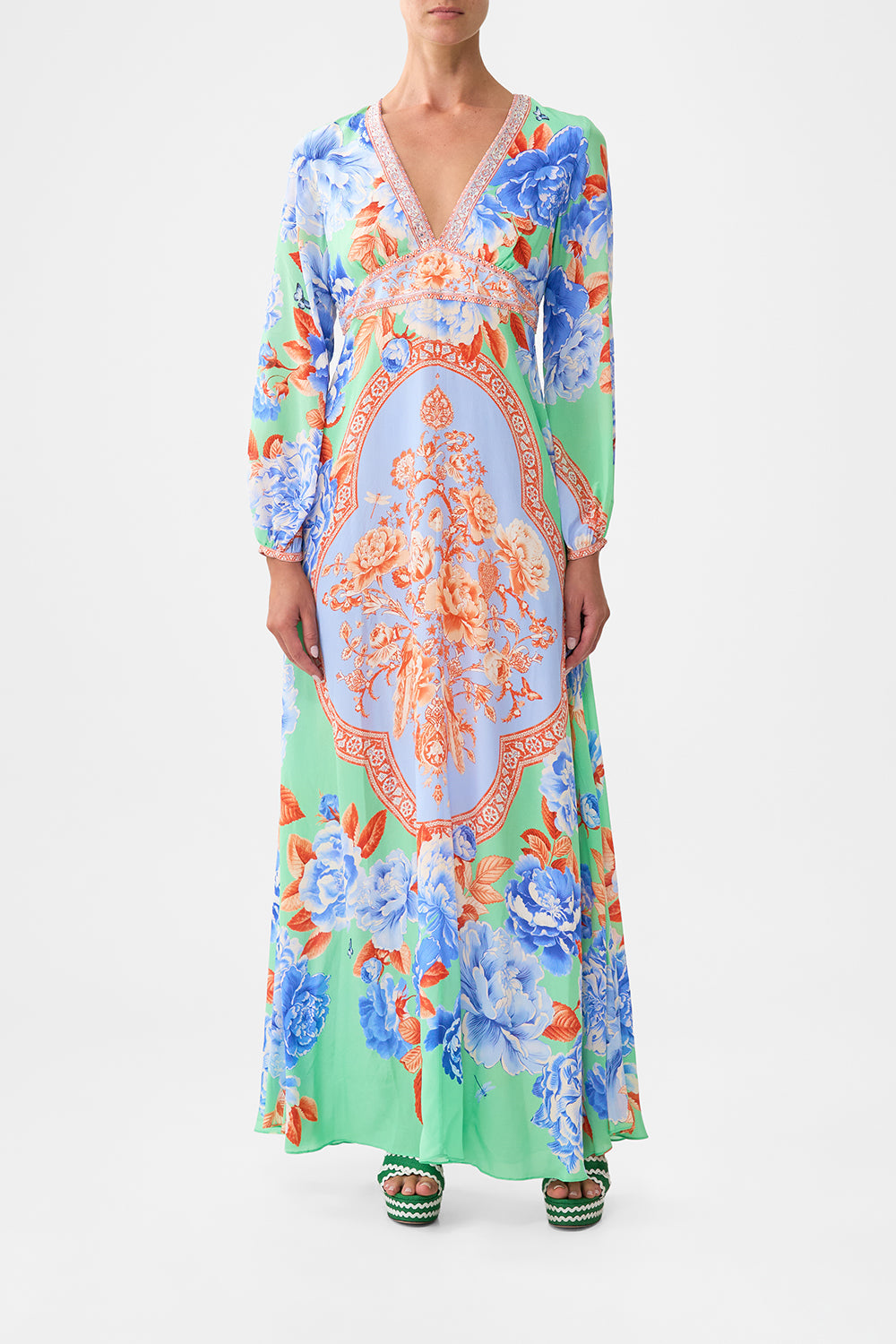 The CAMILLA PLEATED MIDI SKIRT FELINE FOLKLORE in our  print.