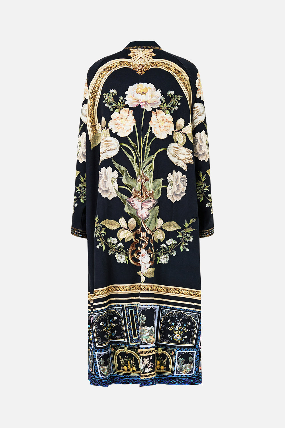 The CAMILLA POCKET DRESS WITH LOW BACK & WIDE SLEEVES SULTANAHMET SUMMER in our  print.