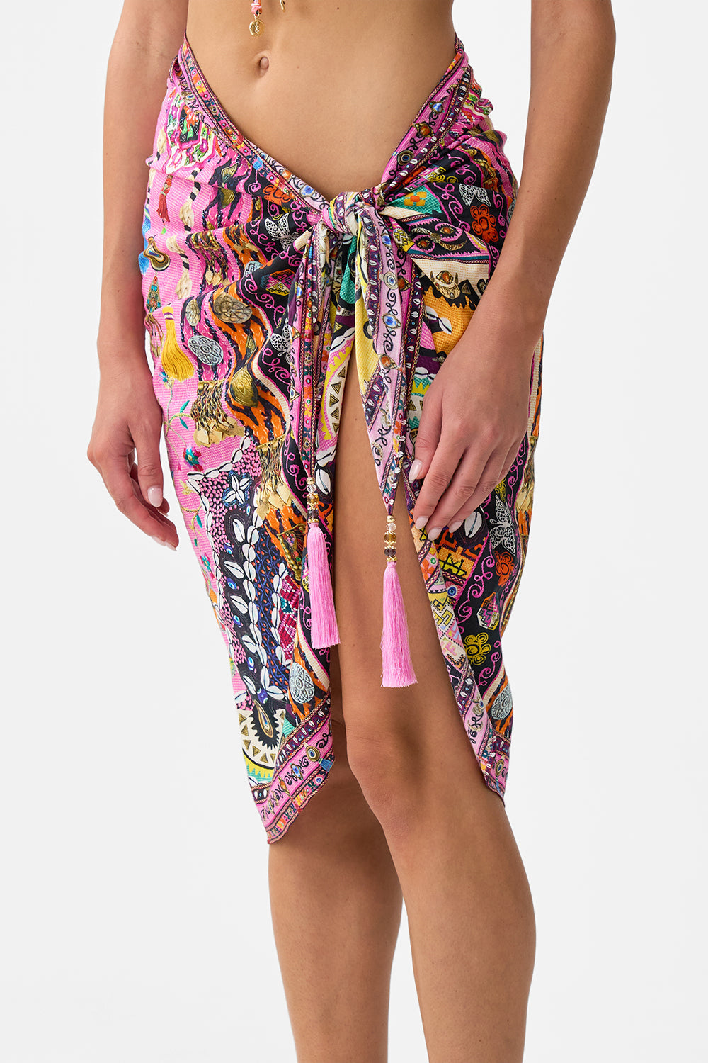 The CAMILLA HALTER TIE BACK TOP NOTES FROM THE ROAD in our  print.