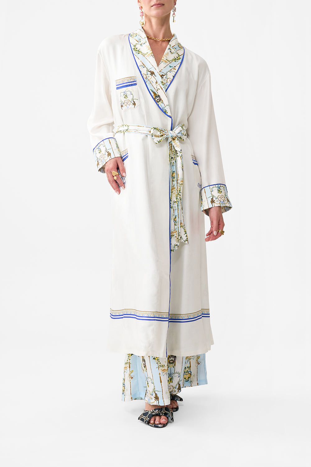 The CAMILLA TIE SLEEVE SHORT V NECK KAFTAN JUST COASTING in our JUST COASTING print.