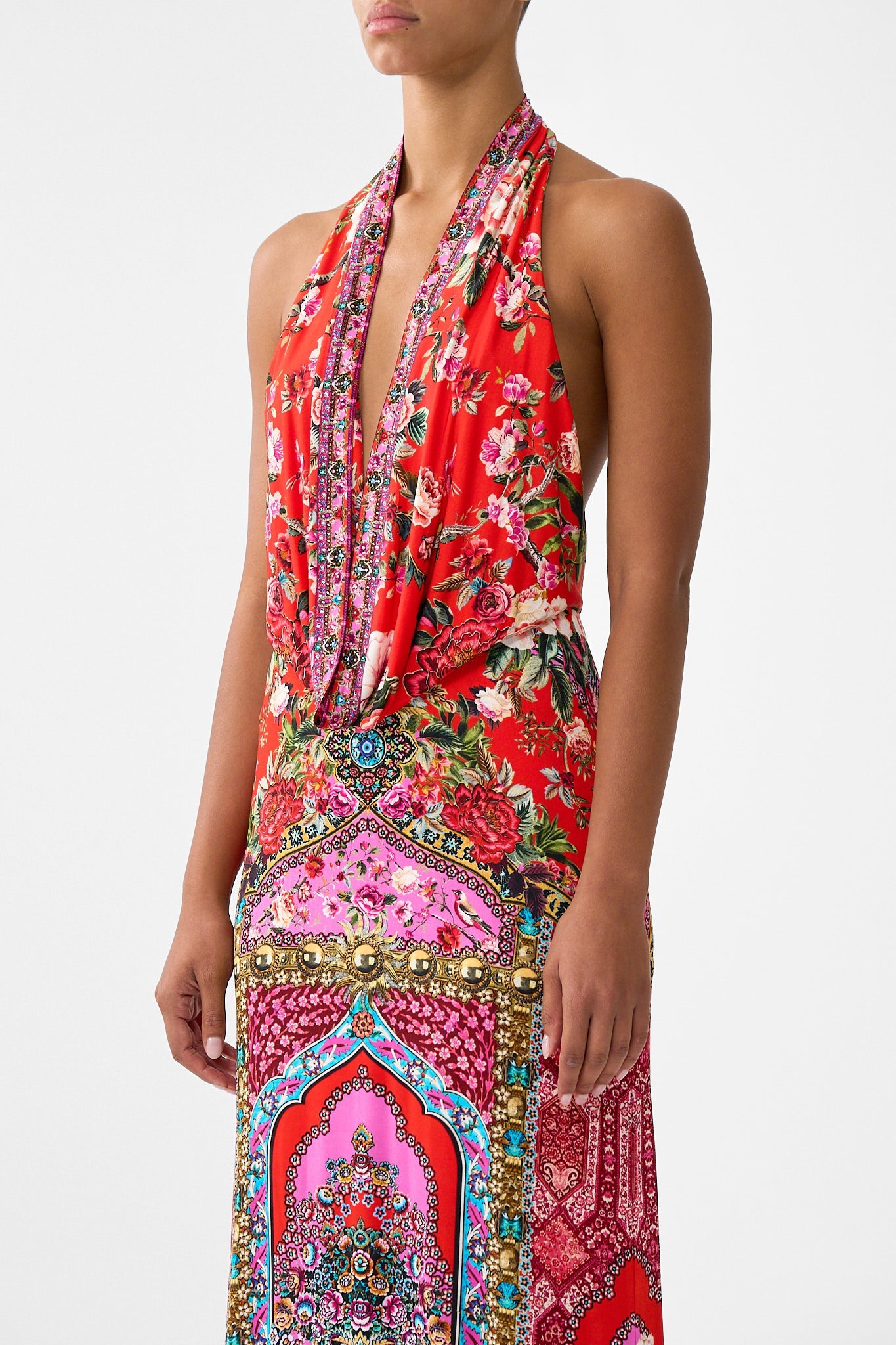 The CAMILLA LARGE MAKEUP CLUTCH SULTANAHMET SUMMER in our  print.