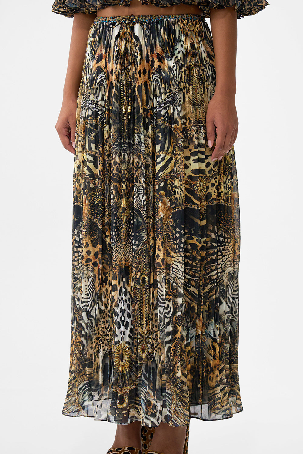 The CAMILLA SHORT LENGTH BOARDSHORT WITH ELASTIC WAIST KAPADOKYA KITSCH in our  print.