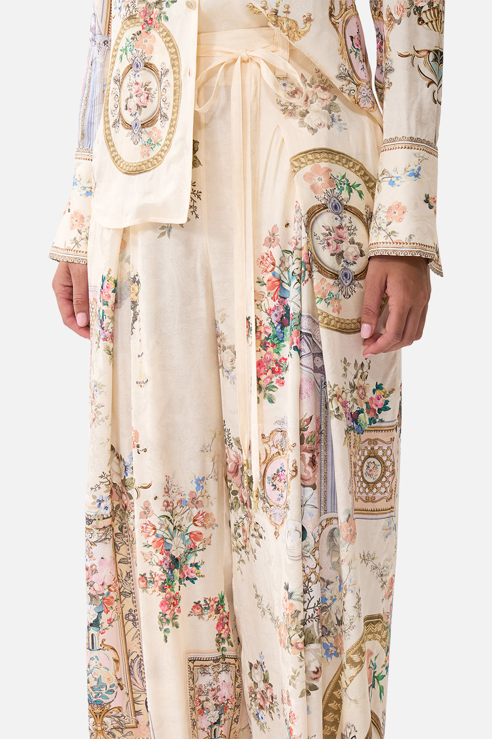 The CAMILLA BUTTON THROUGH COLLARED TOP BAZAAR BLOOMS in our BAZAAR BLOOMS print.