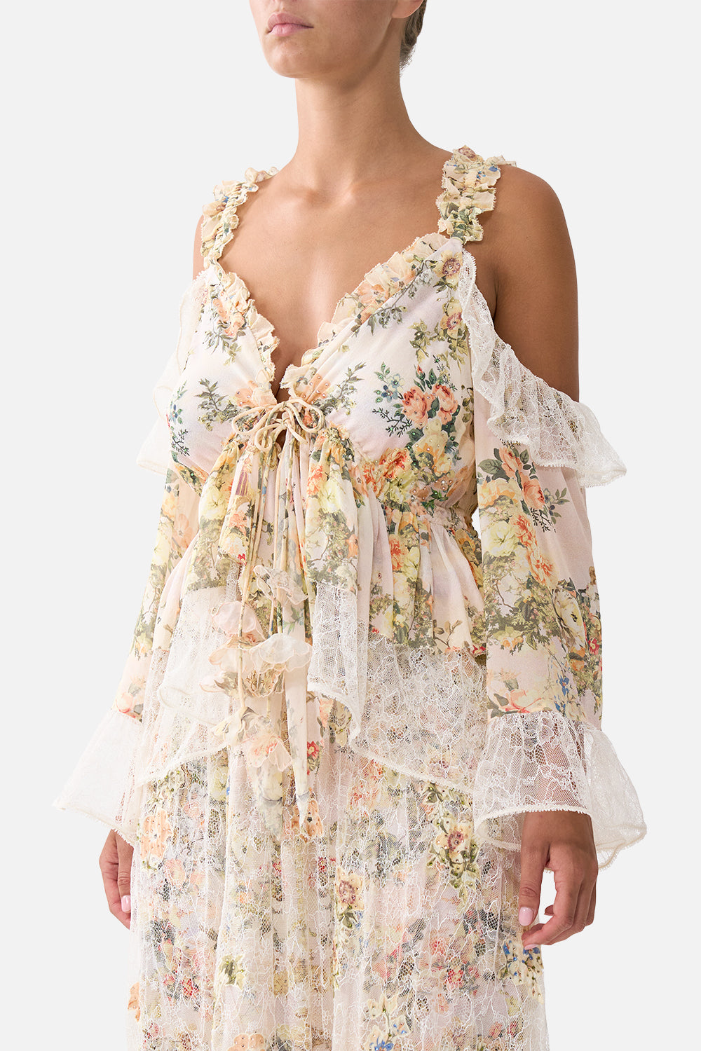 COLD SHOULDER RUFFLE TOP TWILIGHT IN ISTANBUL