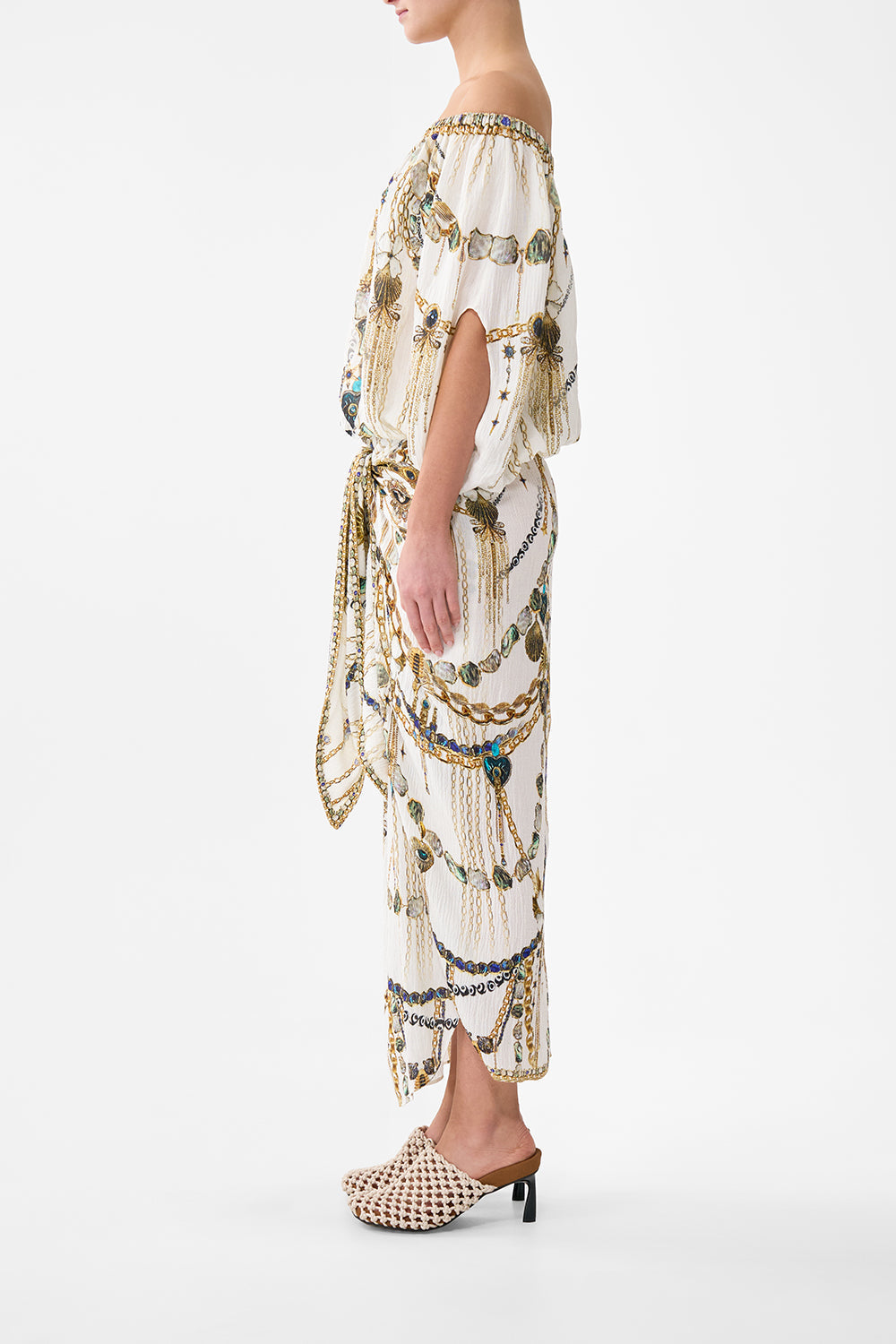The CAMILLA SHORT SLEEVE CAMP COLLARED SHIRT OTTOMAN OPULENCE in our  print.