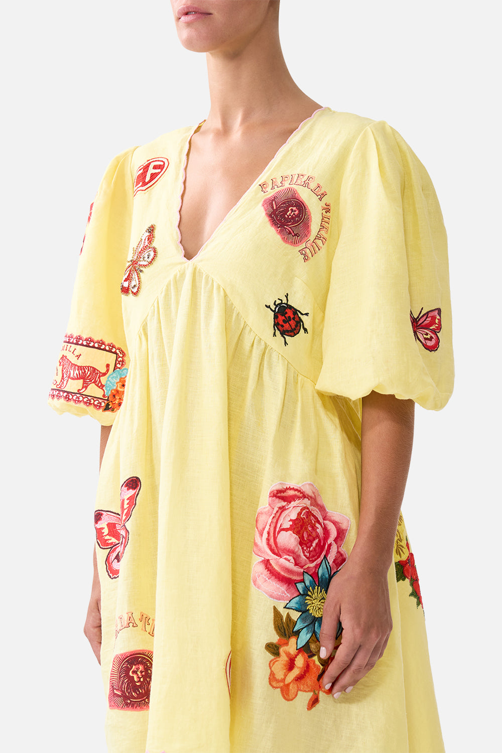 The CAMILLA SHORT KIMONO WRAP SULTANAHMET SUMMER in our  print.