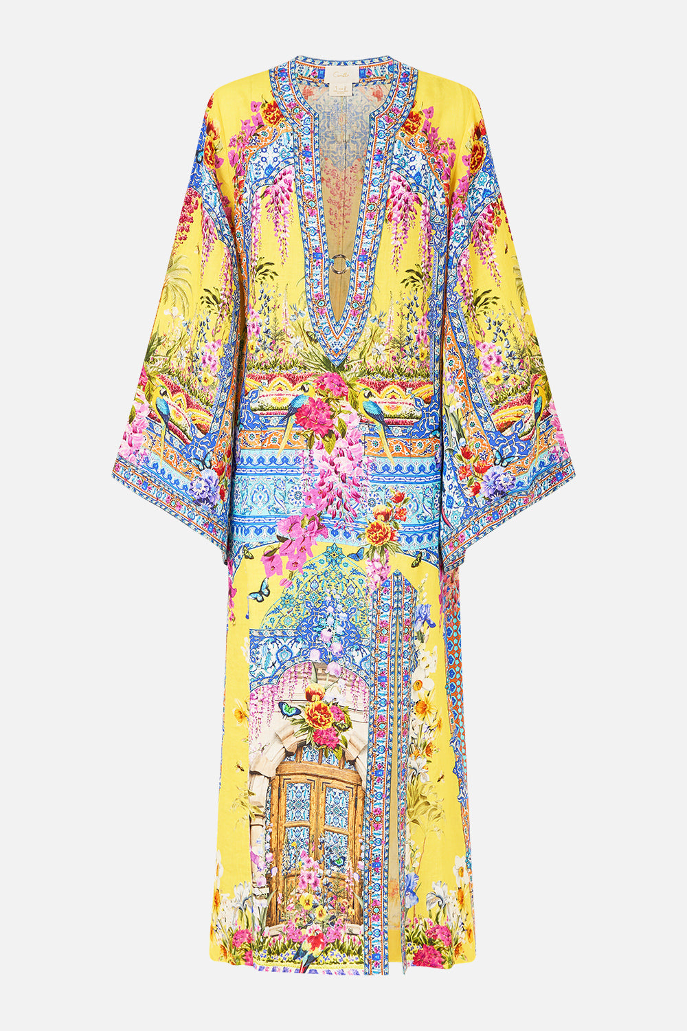The CAMILLA SHORT SLEEVE KAFTAN WITH TIE WAIST CHAIN GANG in our  print.