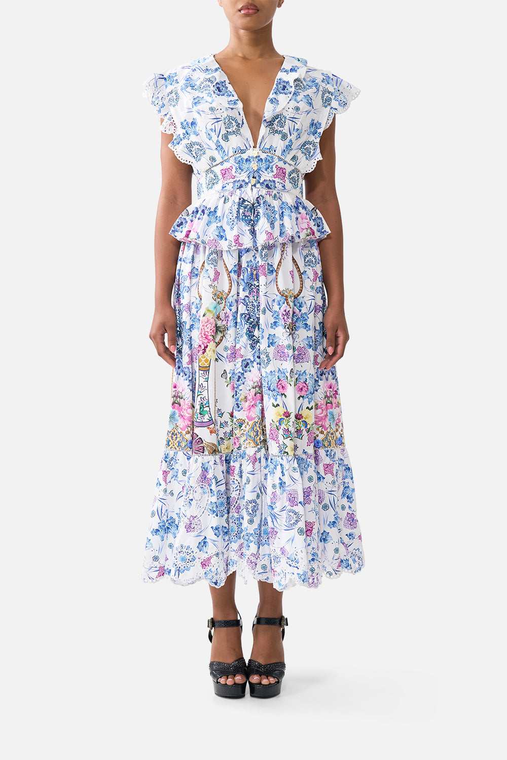 The CAMILLA LEGGINGS OTTOMAN ELEGANCE in our  print.