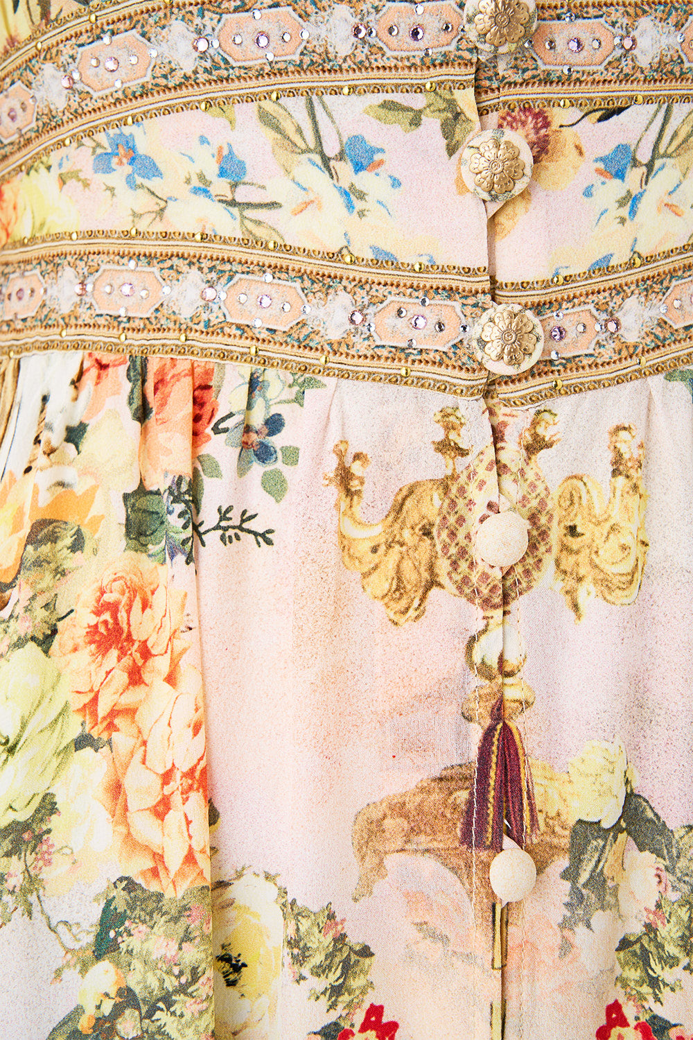 The CAMILLA MINI EAST WEST TOTE OTTOMAN OPULENCE in our  print.