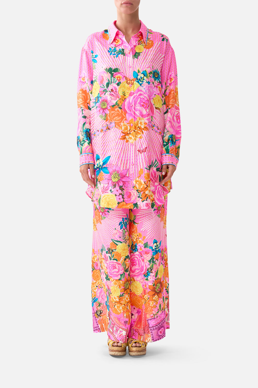 The CAMILLA KNIT KAFTAN WITH SILK NECKLINE TOTEMS AND TREASURES in our  print.
