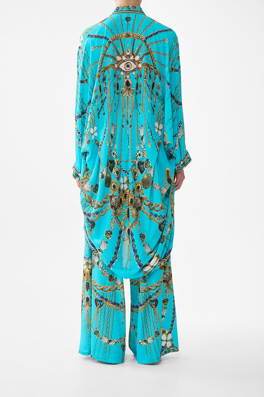 The CAMILLA WIDE SLEEVE GATHERED MIDI DRESS NOTES FROM THE BLUE ROOM in our  print.