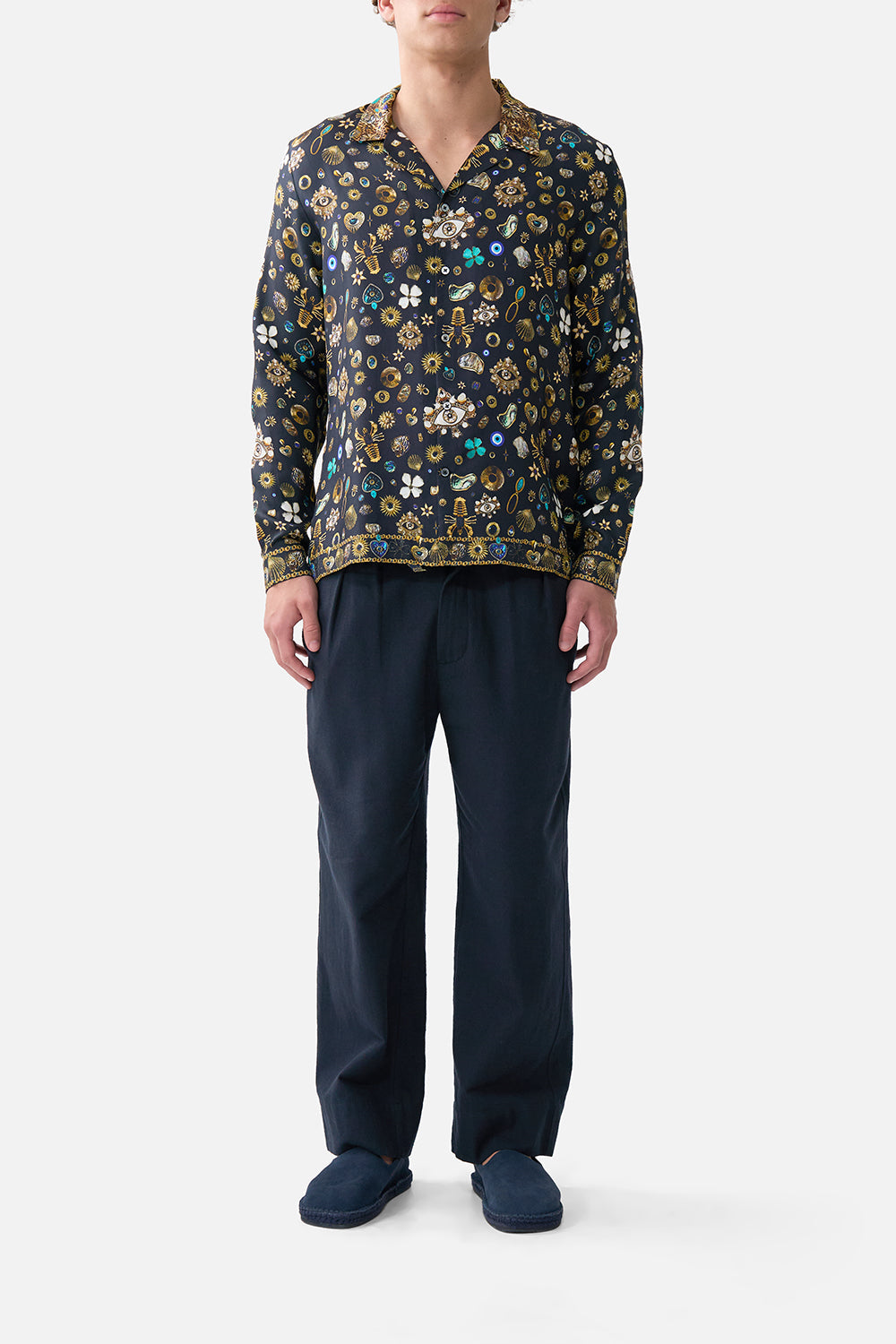 The CAMILLA SHIFT SHIRT DRESS MY HOMESPUN HEART in our  print.