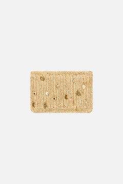RAFFIA CLUTCH WITH CHARMS NATURAL