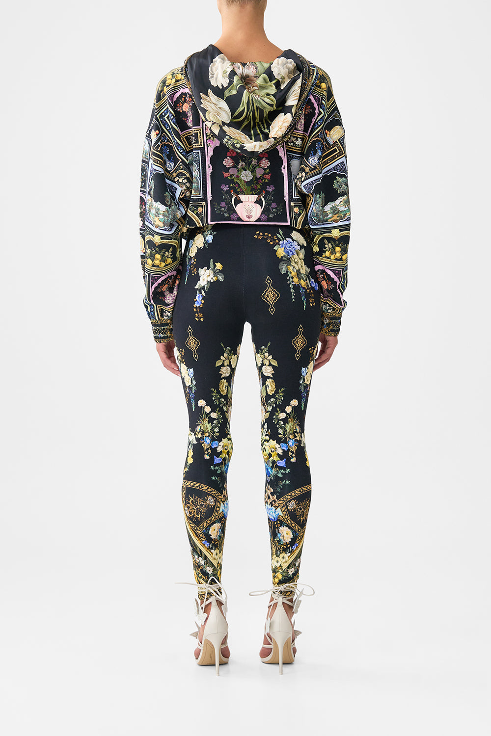 The CAMILLA TIE FRONT PUFF SLEEVE TOP HEIRLOOM EMPIRE in our  print.