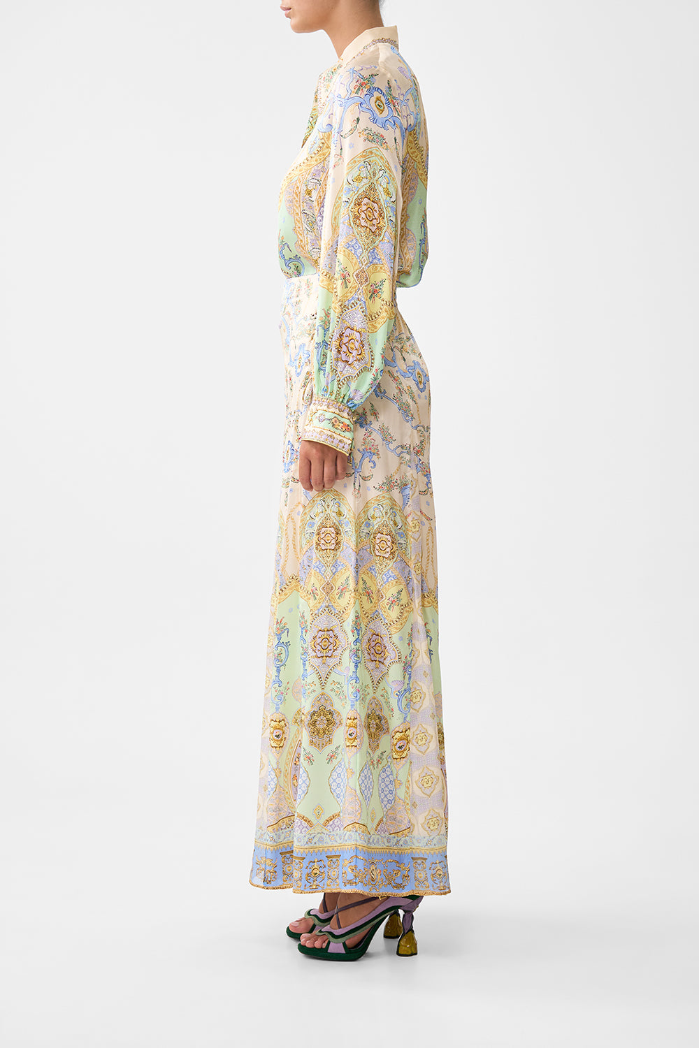 The CAMILLA TWISTED ONE SHOULDER DRESS LADY LIONHEART in our  print.