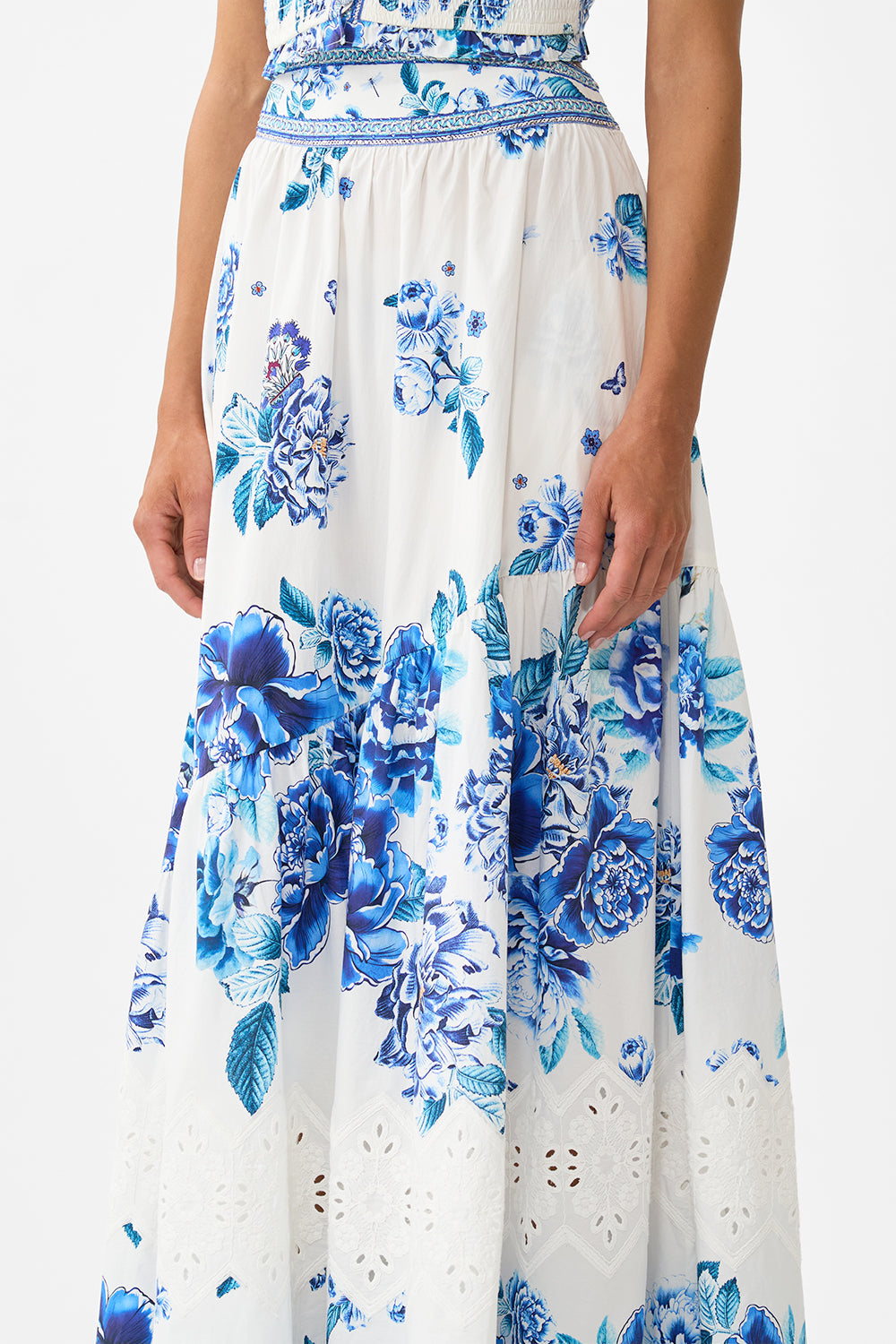 The CAMILLA MID LENGTH BOARDSHORT WITH ELASTIC WAIST HIGH CLASS HOOKAH in our  print.