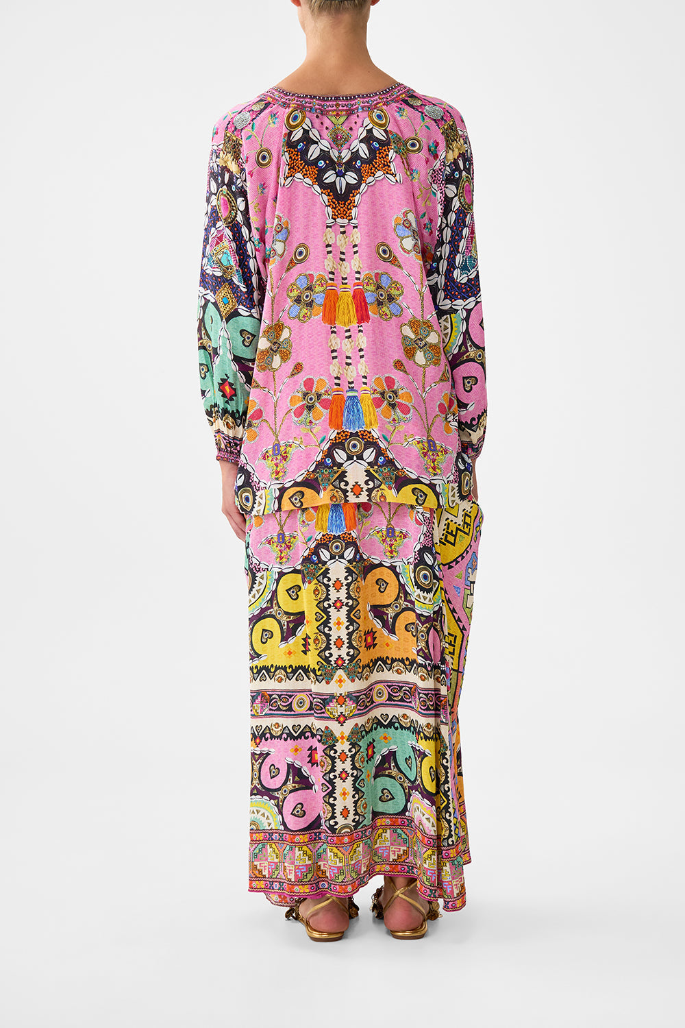 The CAMILLA MID LENGTH BOARDSHORT WITH ELASTIC WAIST SULTANAHMET SUMMER in our  print.