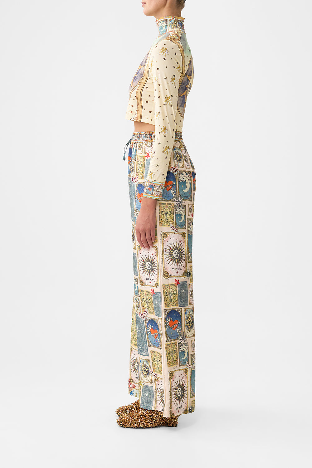 The CAMILLA OPEN BACK LONG CAPE DRESS CHAIN GANG in our  print.