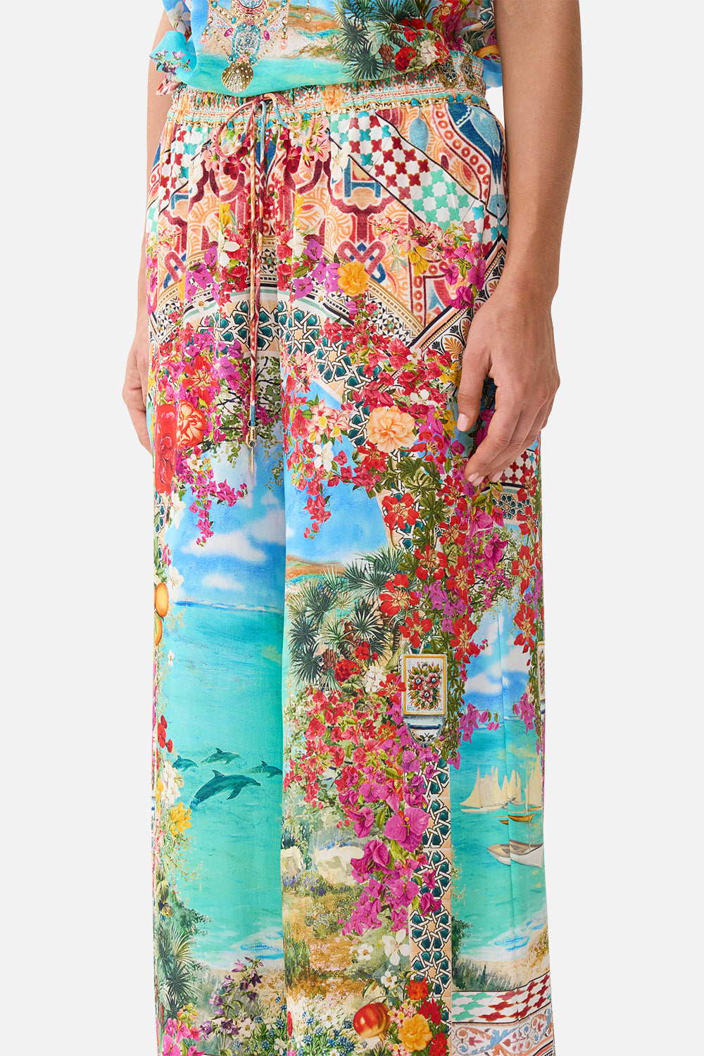 The CAMILLA SHAPED WAISTBAND DRESS WITH GATHERED SLEEVES FLAMENCO FOLKLORE in our  print.