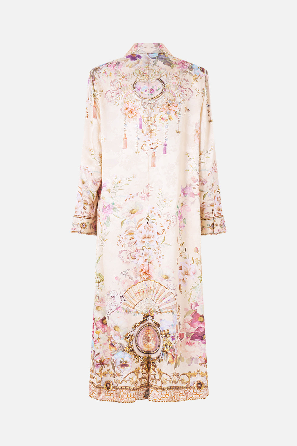 The CAMILLA SHORT SLEEVE CAMP COLLARED SHIRT MIDSUMMER MOSAICS in our MIDSUMMER MOSAICS print.