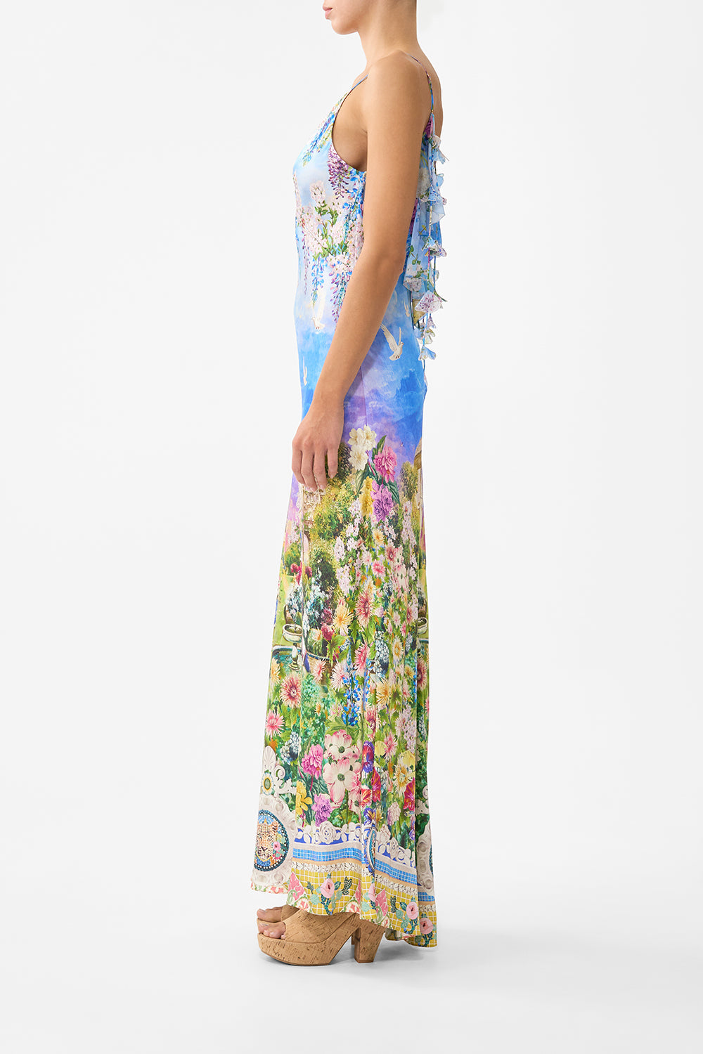 The CAMILLA MIRAY WEDGE MULE ESPAÑA NIRVANA in our  print.