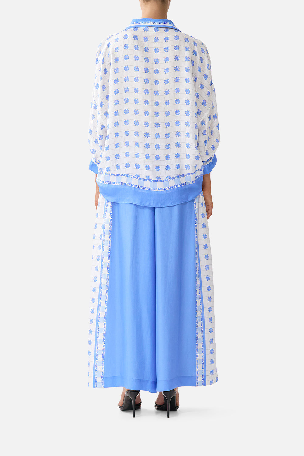 The CAMILLA OFF SHOULDER TOP WITH FRILL SLEEVE DAUGHTERS OF DUENDE in our  print.