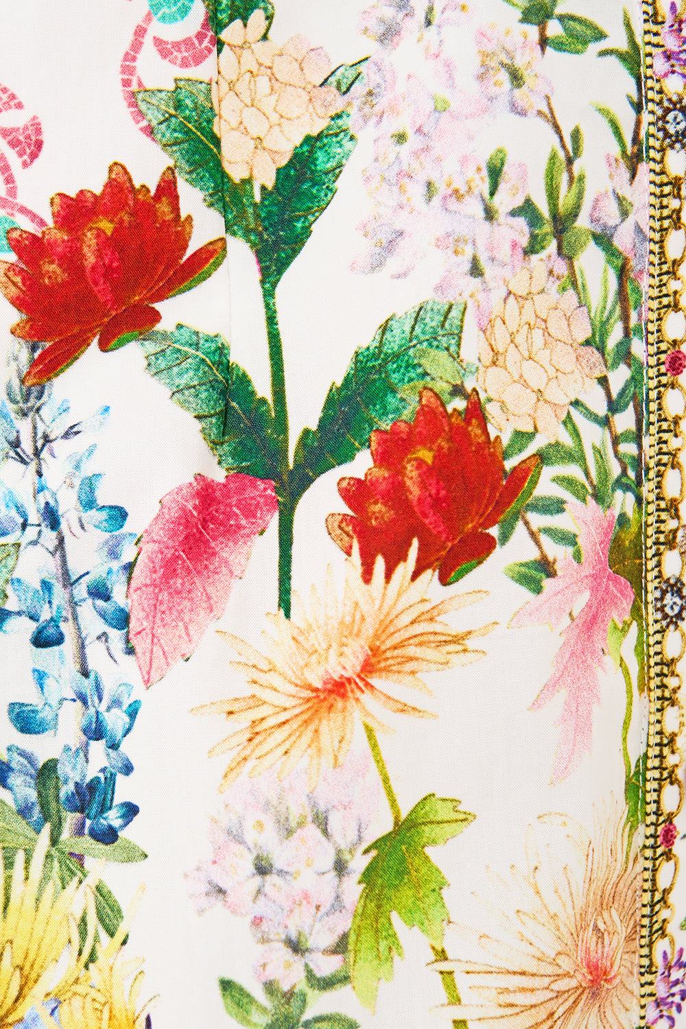 The CAMILLA OVERSIZED POCKET TUNIC SEVILLIAN STYLE in our  print.