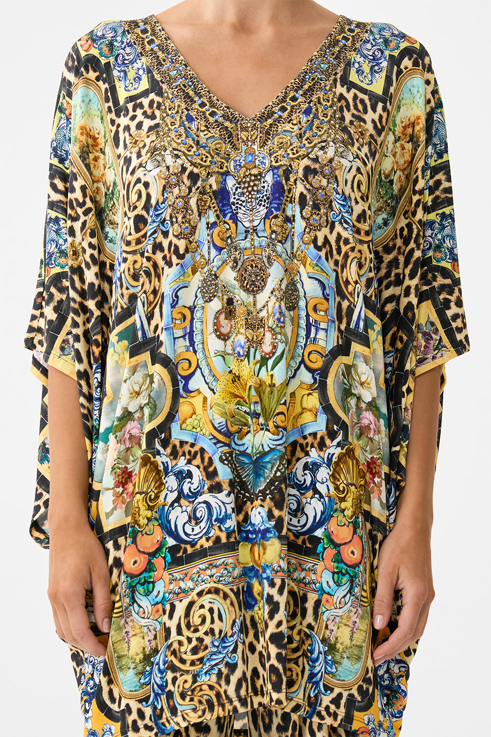 The CAMILLA MID LENGTH BOARDSHORT WITH ELASTIC WAIST DE NADA GRANADA in our  print.