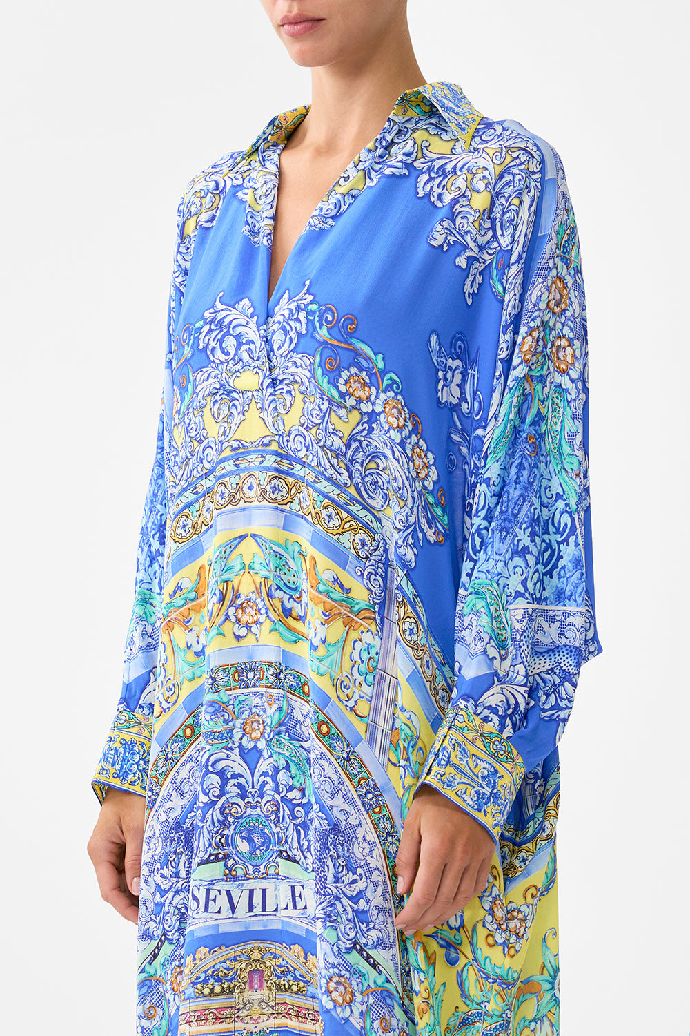 The CAMILLA SHORT SLEEVE CAMP COLLARED SHIRT MAGIC OF THE MERCADO in our  print.