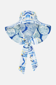 WIDE BRIM BUCKET HAT WITH TIE DE NADA GRANADA