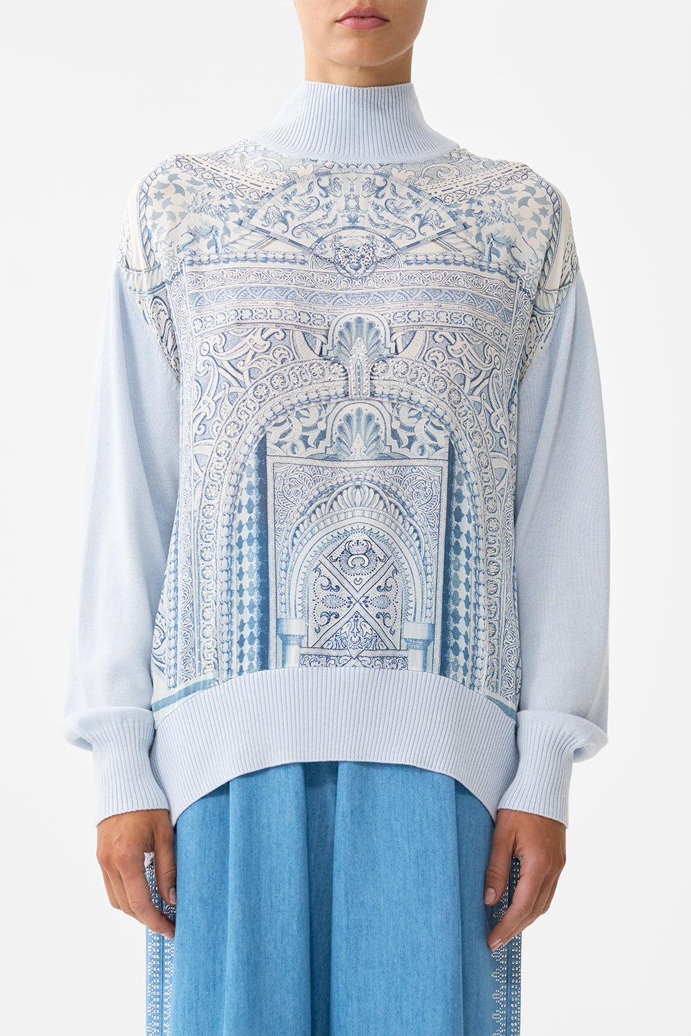 SILK FRONT TURTLE NECK KNIT THE HUM OF THE ALHAMBRA