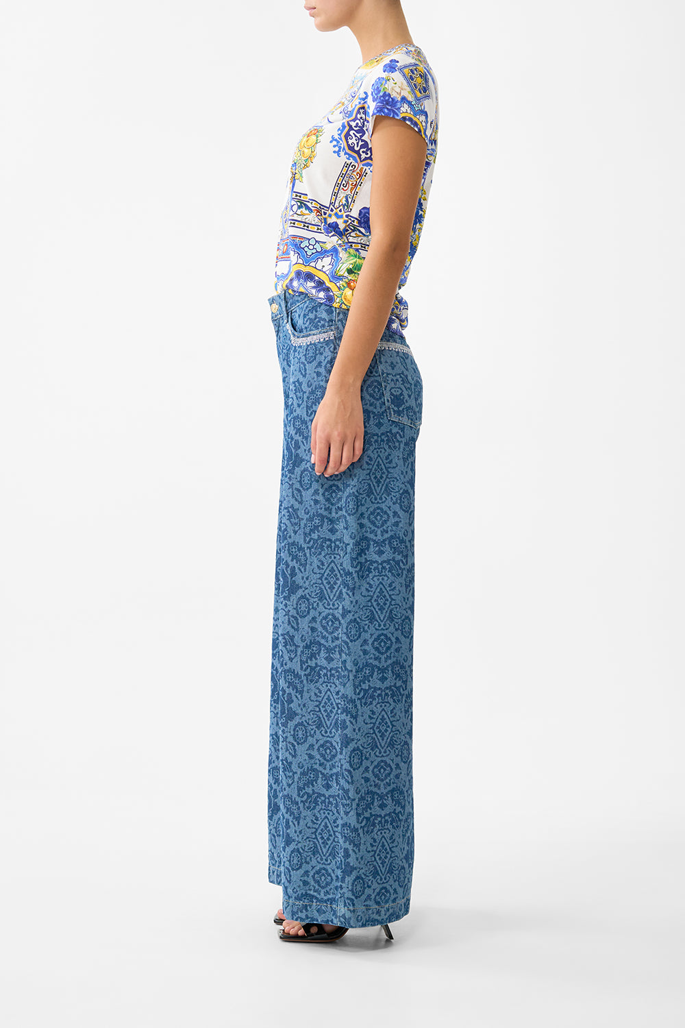 SLIM FIT ROUND NECK T-SHIRT ESPAÑA NIRVANA