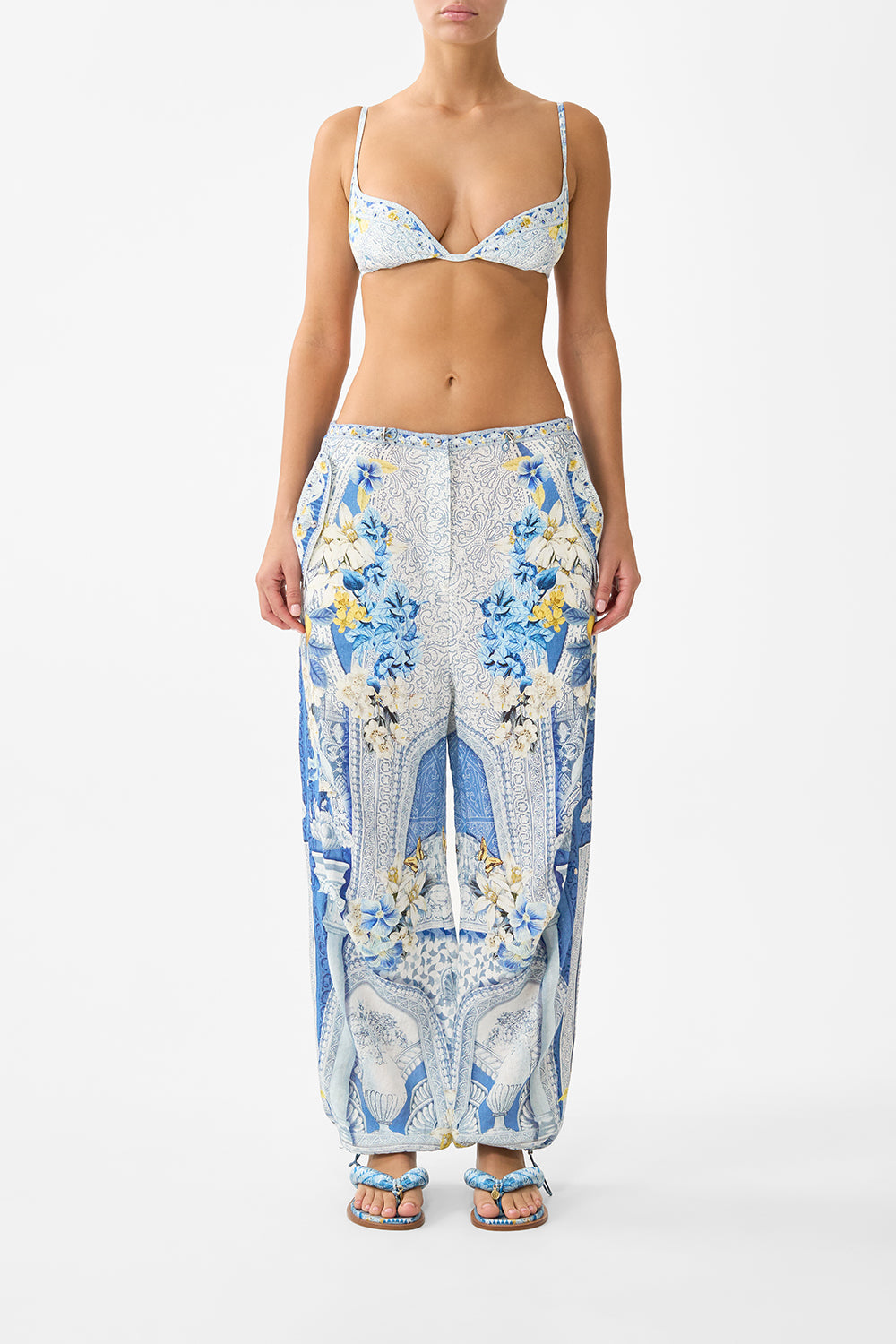 The CAMILLA TAILORED PANT WITH WAIST BUTTON DETAIL FLAMENCO FOLKLORE in our FLAMENCO FOLKLORE print.