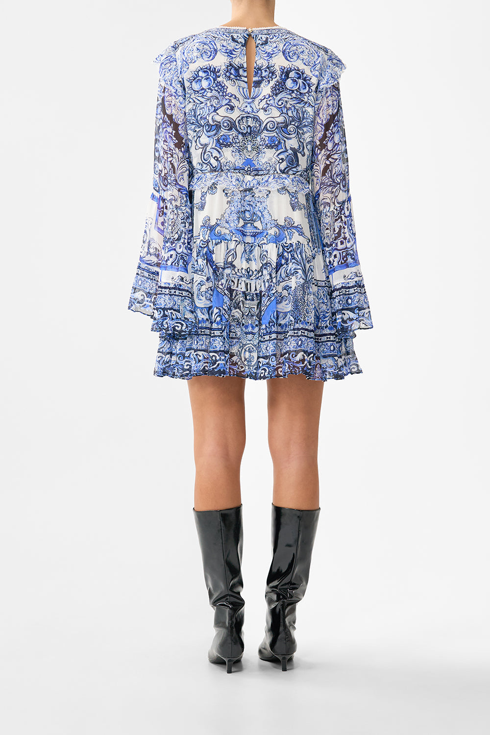 The CAMILLA DOUBLE BREASTED SHORT SLEEVE JACKET I LEFT MY HEART IN GRANADA in our  print.
