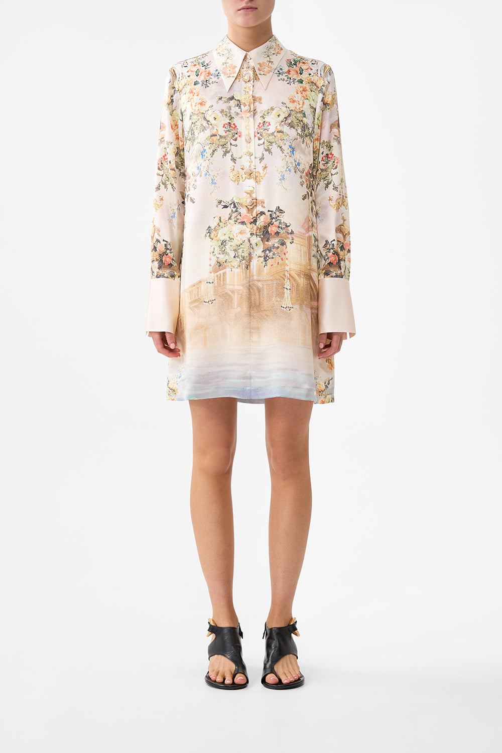 The CAMILLA DEEP V MINI DRESS WITH TIES LADY LIMONADA in our  print.
