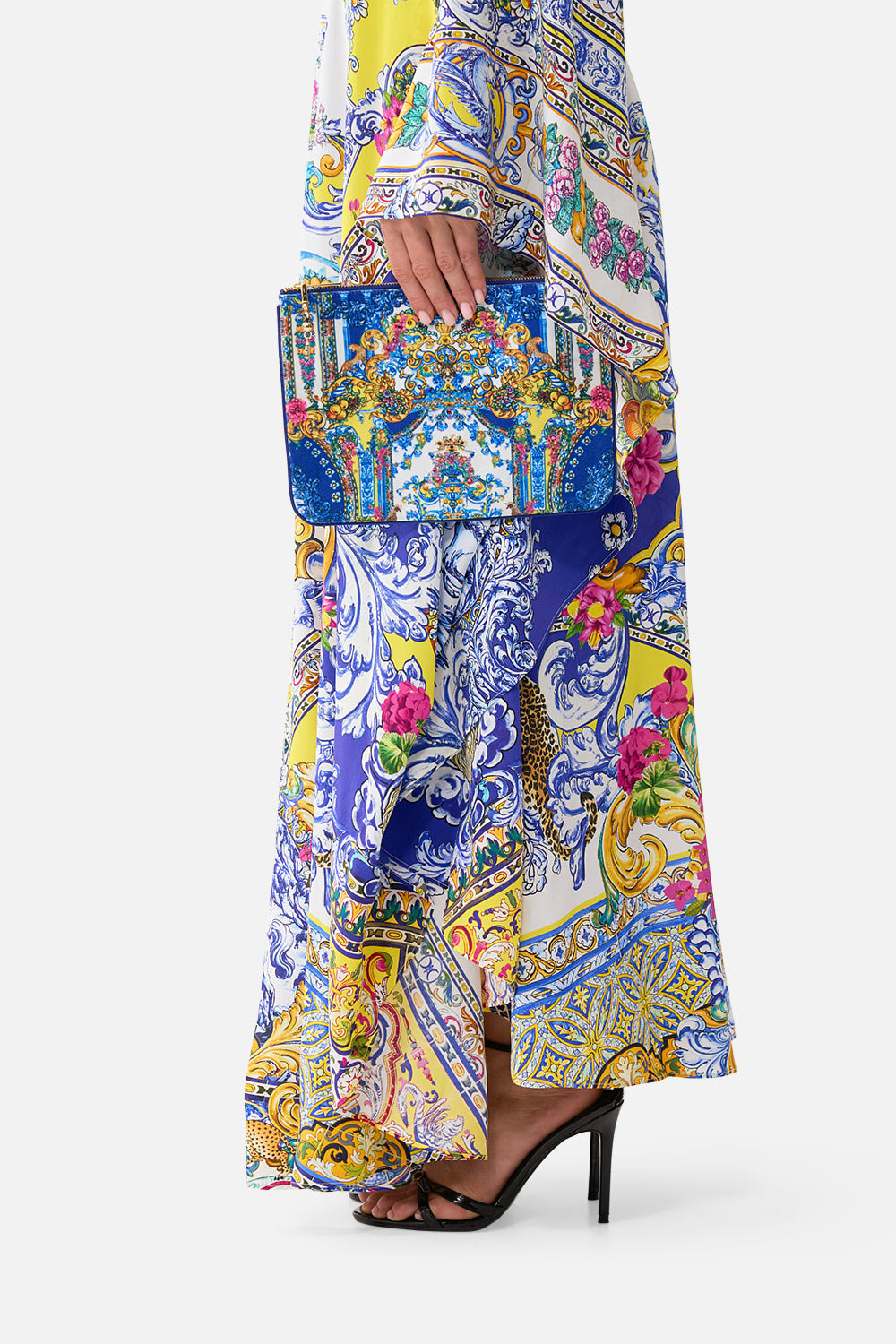 The CAMILLA BAGGY LONG WALK SHORT WITH ELASTIC WAIST DAUGHTERS OF DUENDE in our  print.