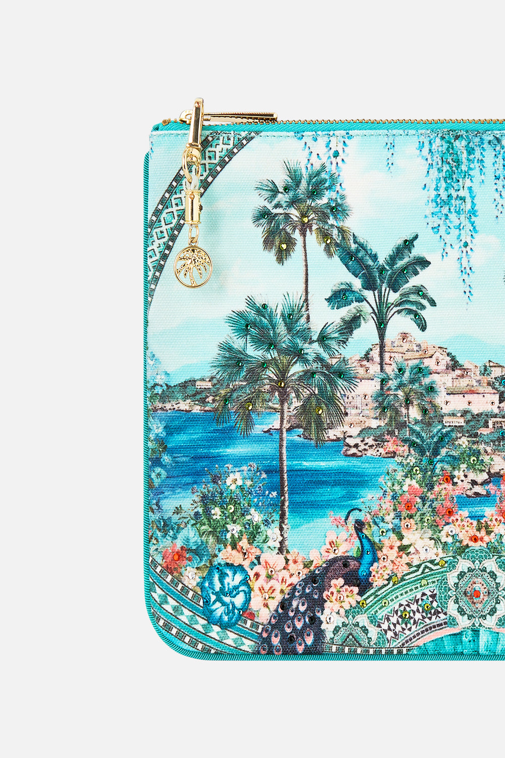 The CAMILLA BOXY CREW NECK JUMPER ARANJUEZ ANIMALIA in our  print.