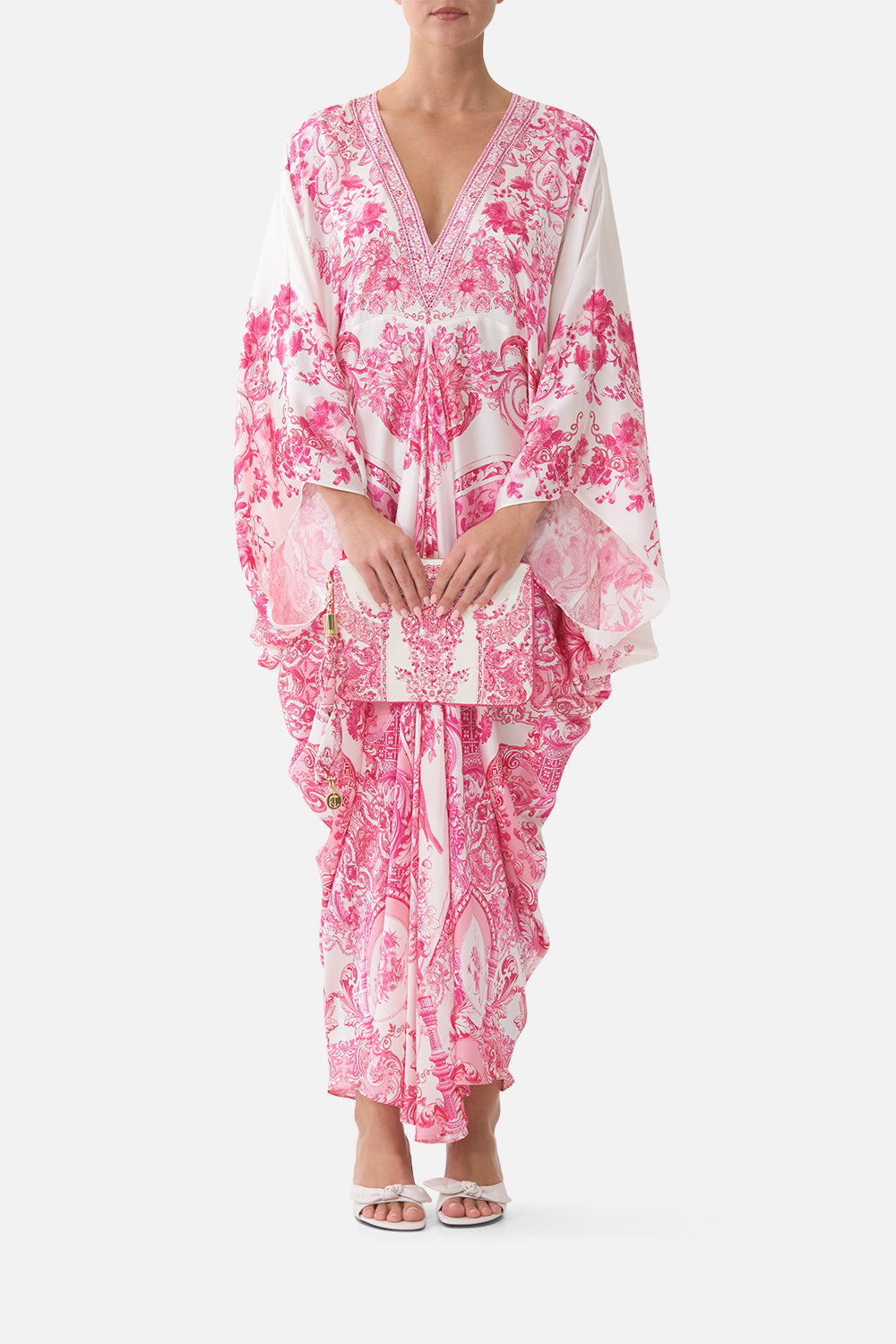 The CAMILLA WIDE LEG TROUSER WITH FRONT POCKETS CERAMIC PANORAMIC in our  print.