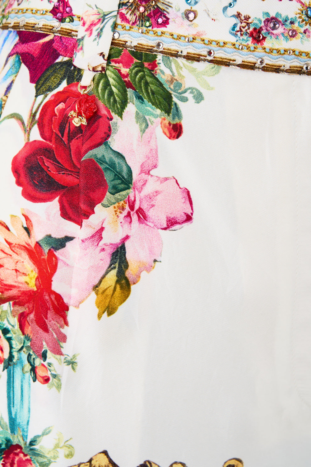 The CAMILLA WIDE BRIM BUCKET HAT WITH TIE CERAMIC PANORAMIC in our  print.