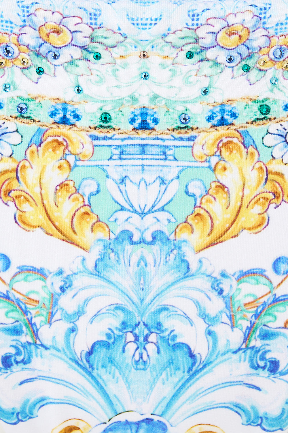 The CAMILLA SCARF CLUTCH ESPAÑA NIRVANA in our ESPAÑA NIRVANA print.