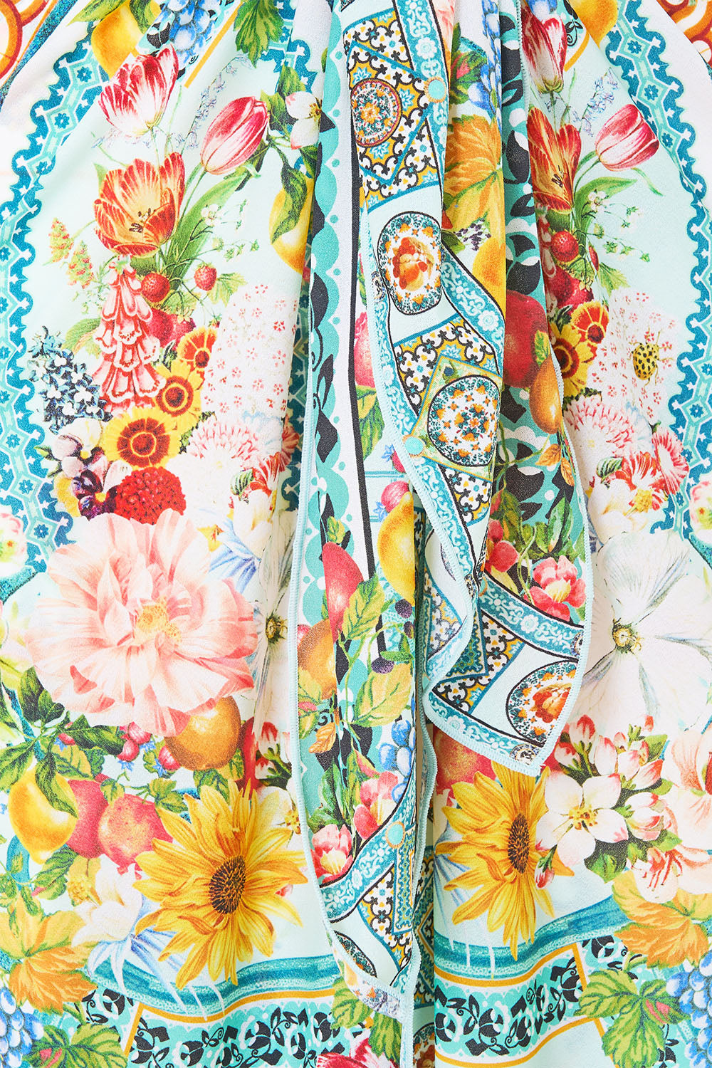 The CAMILLA FLY COLLAR KNIT BOMBER MIDSUMMER MASTERPIECE in our  print.