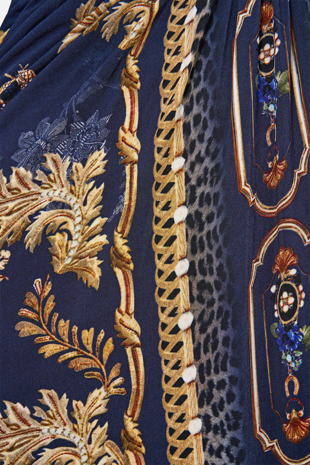 WAISTED DRAPED JERSEY DRESS CLOAKED IN BAROQUE